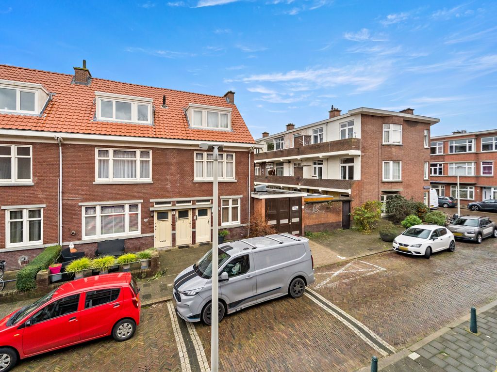 Bergmannstraat 12, Den Haag