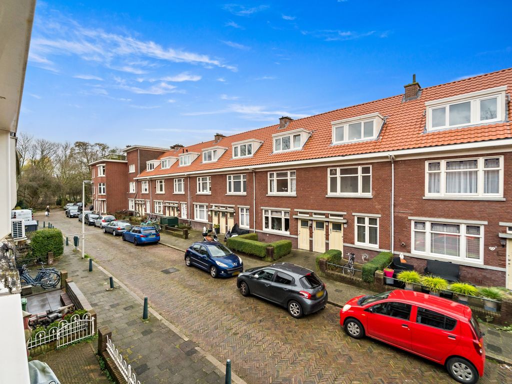 Bergmannstraat 12, Den Haag