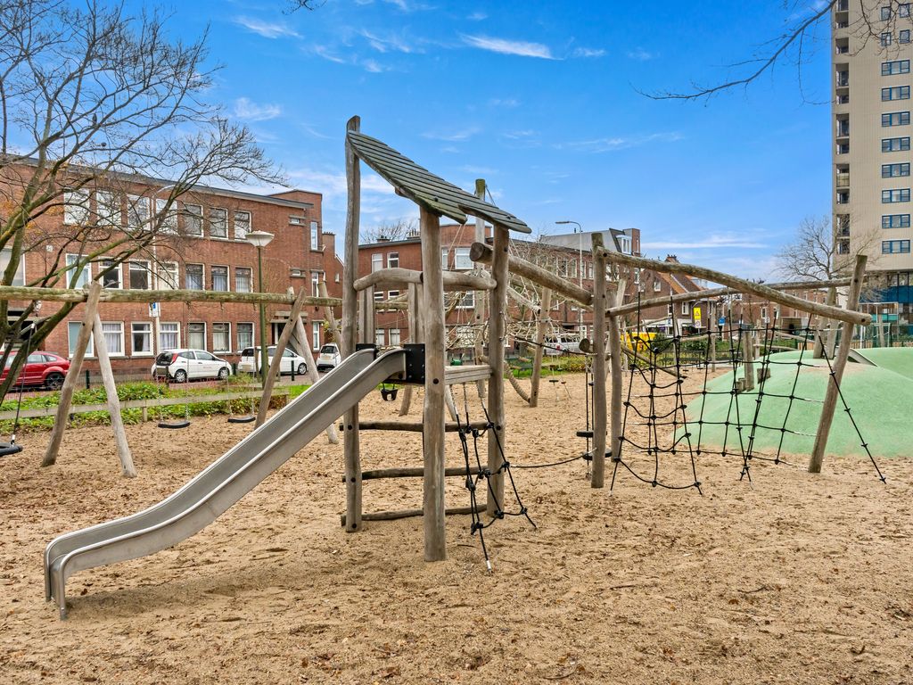 Bergmannstraat 12, Den Haag