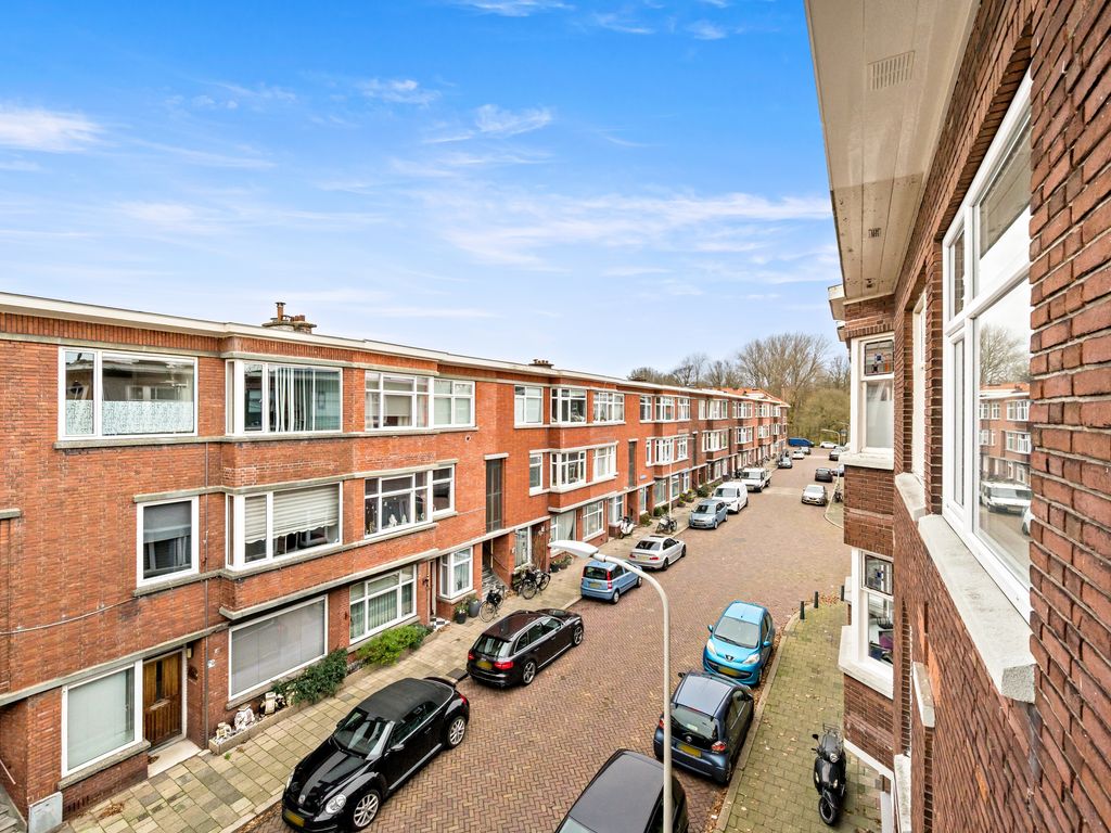 Dautzenbergstraat 92, Den Haag