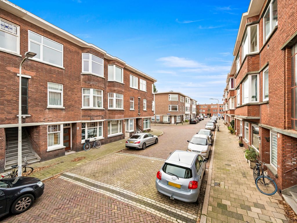 Dautzenbergstraat 92, Den Haag