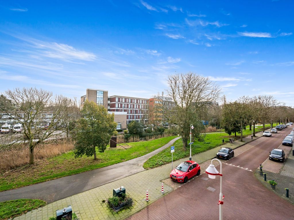 Sinjeur Semeynsweg 227, Den Haag