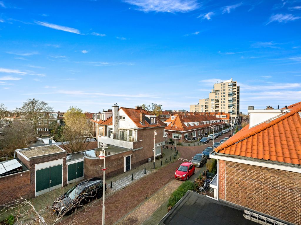 Sinjeur Semeynsweg 227, Den Haag