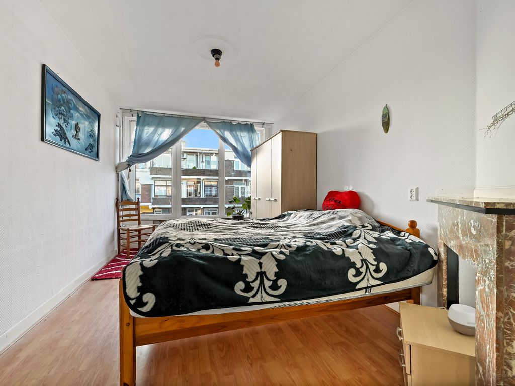 Antheunisstraat 142, Den Haag