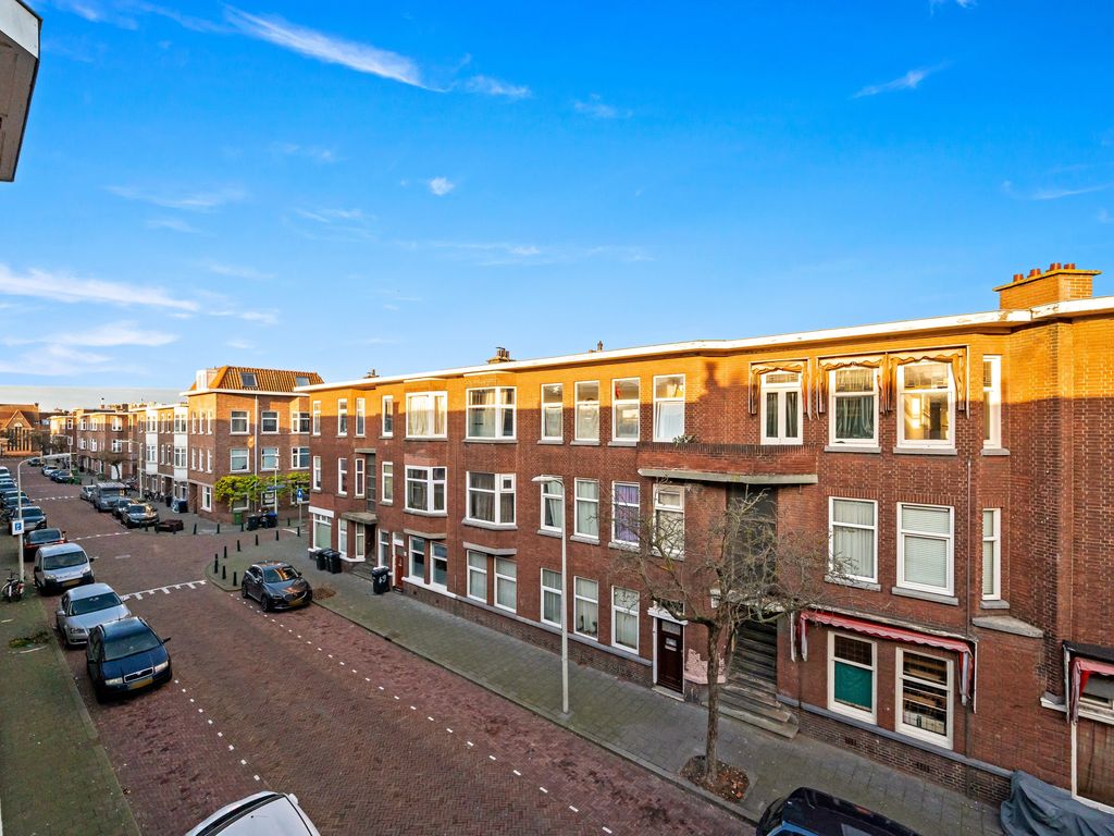 Antheunisstraat 142, Den Haag