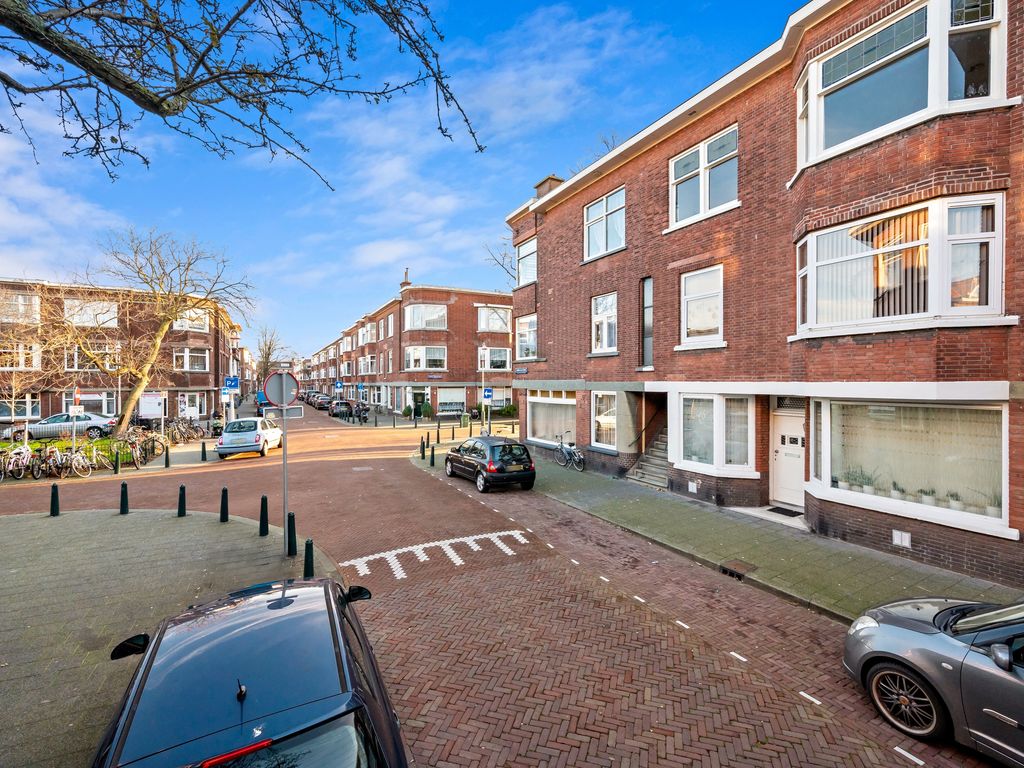 Antheunisstraat 142, Den Haag