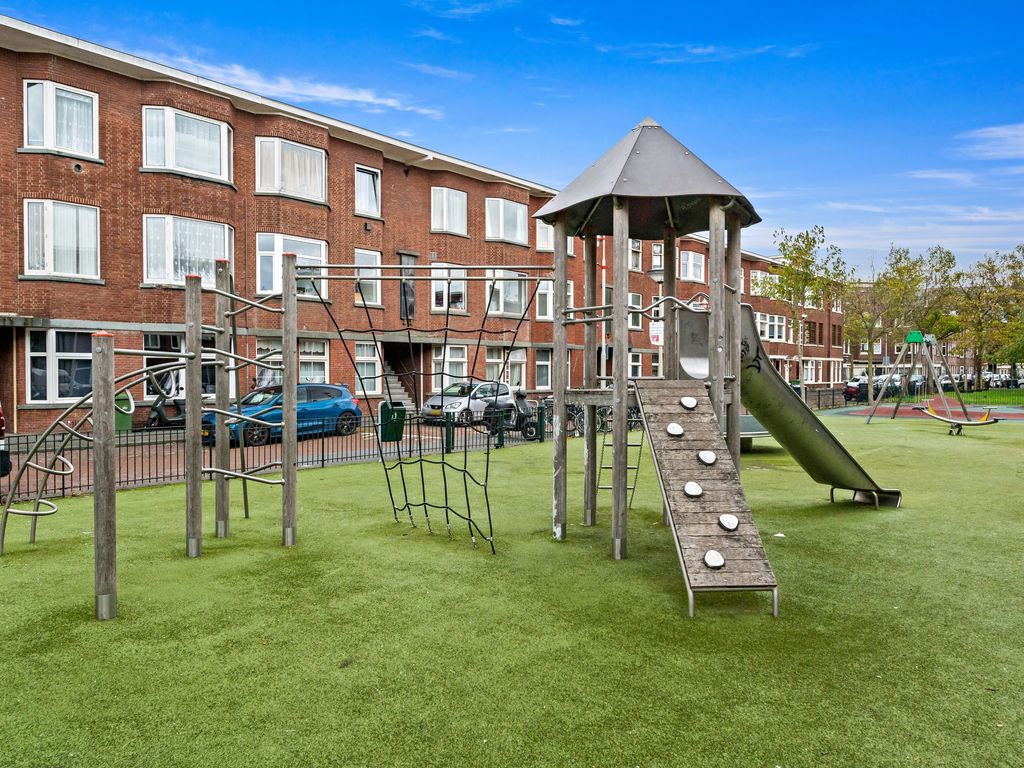 Antheunisstraat 142, Den Haag