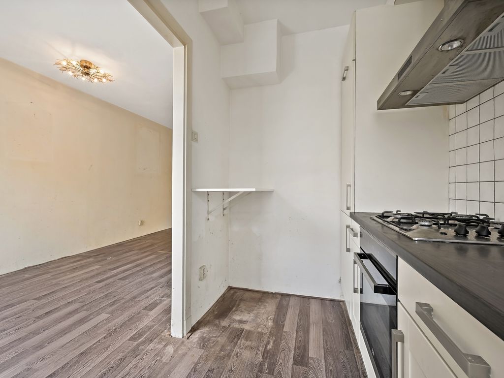 Boele van Hensbroekstraat 26, Den Haag