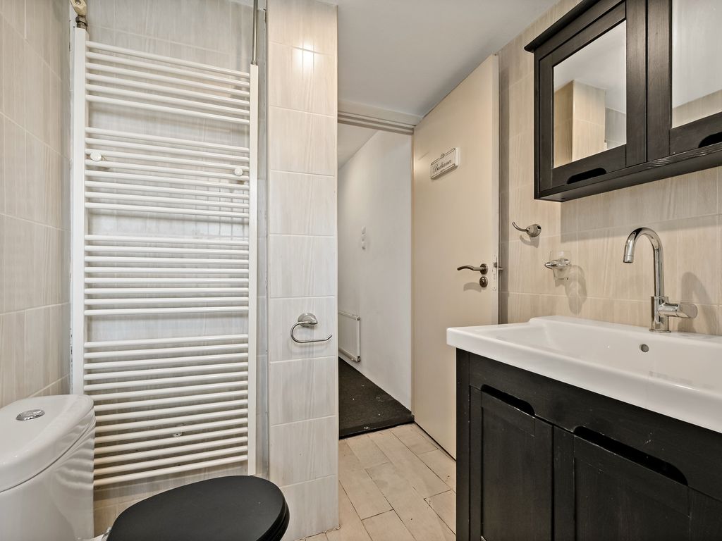 Boele van Hensbroekstraat 26, Den Haag