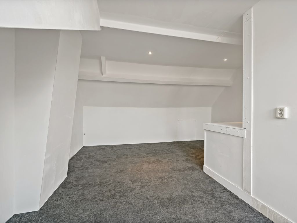 Boele van Hensbroekstraat 26, Den Haag