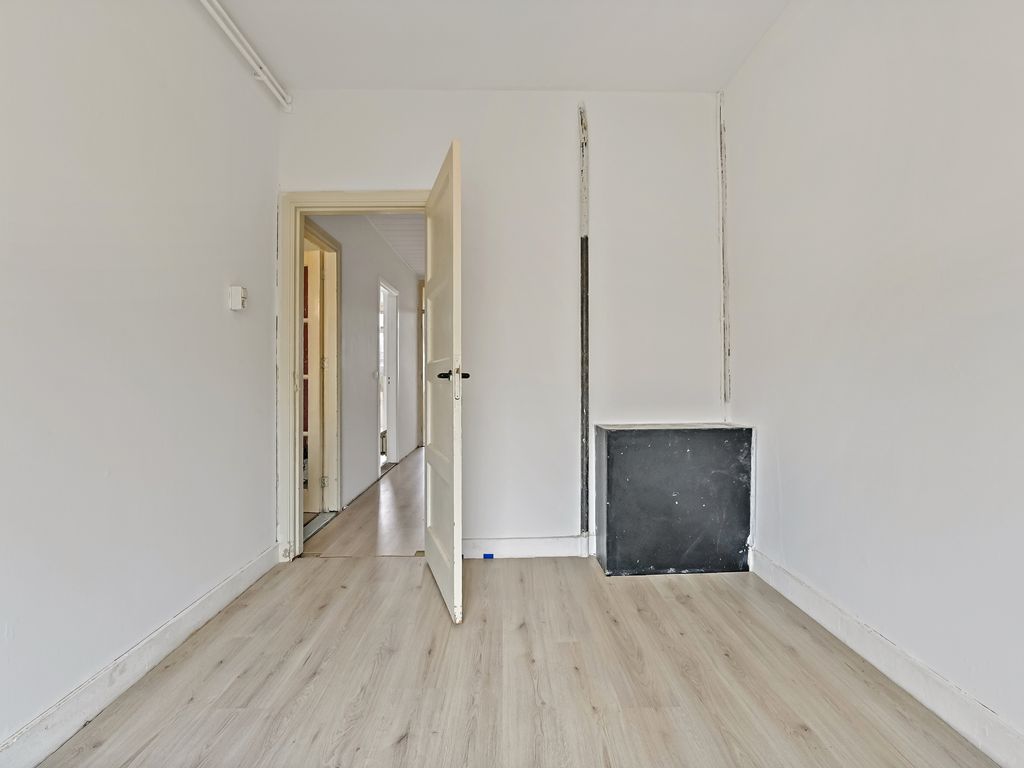 Goeverneurlaan 130, Den Haag