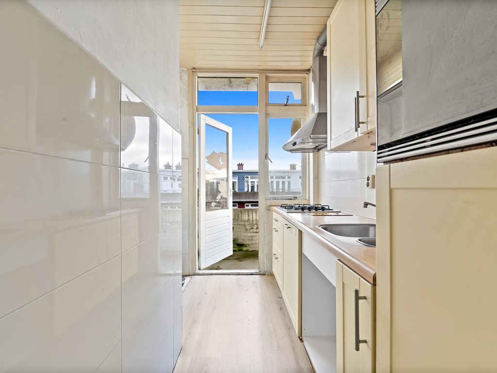 Goeverneurlaan 130, Den Haag