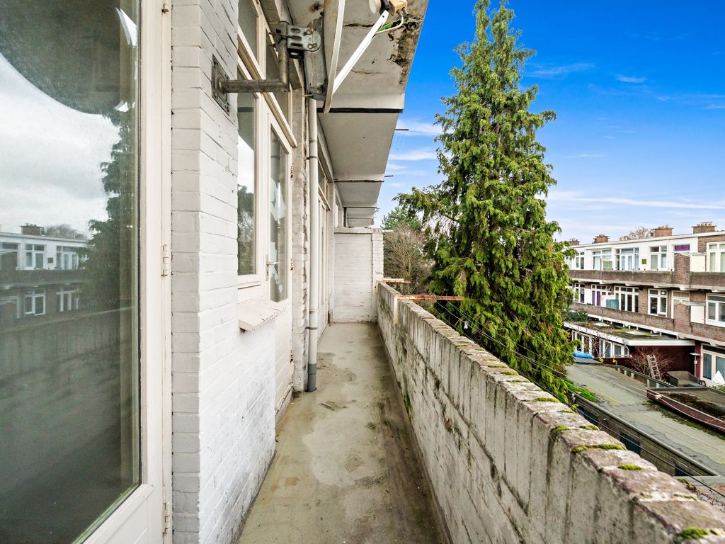 Goeverneurlaan 130, Den Haag