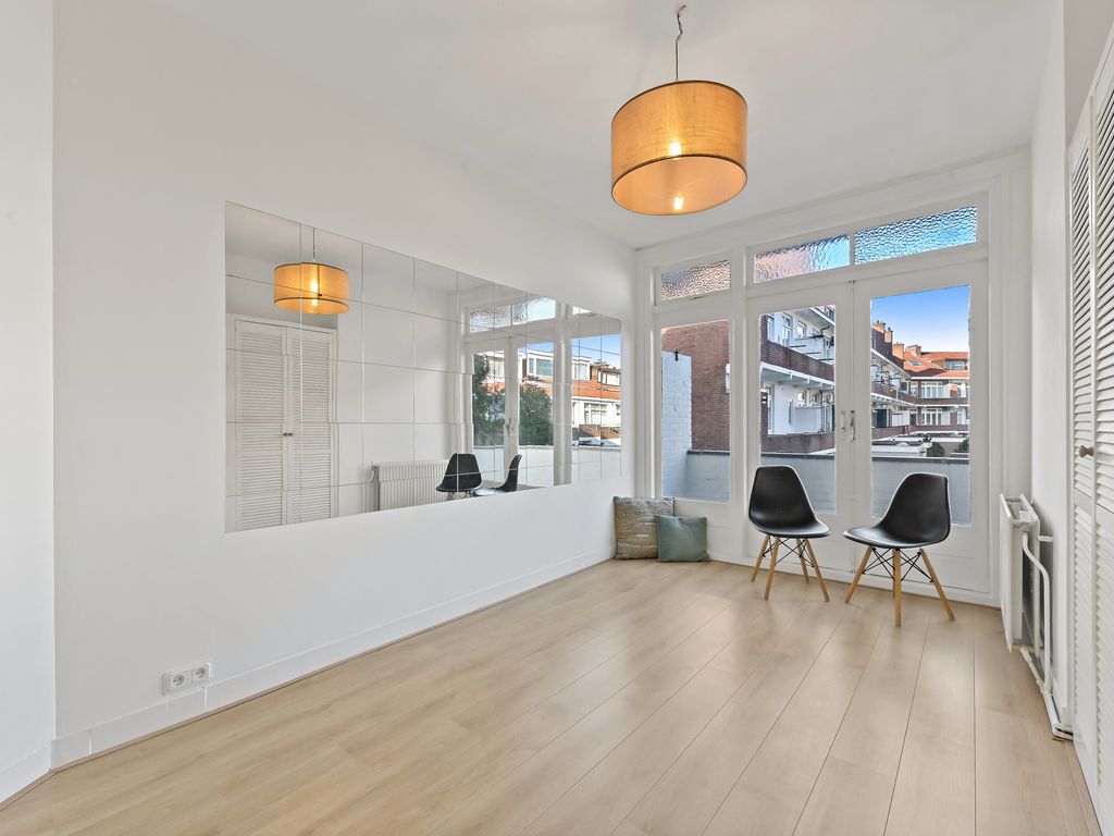 Jan Van Beersstraat 43, Den Haag