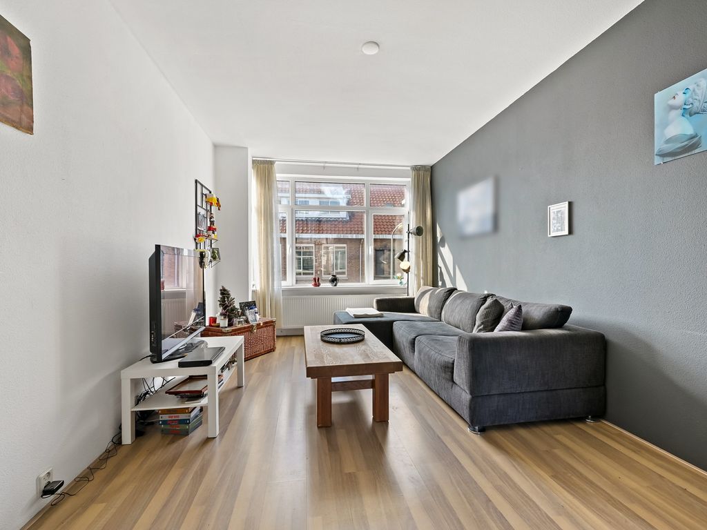 Koopmans van Boekerenstraat 64, Den Haag