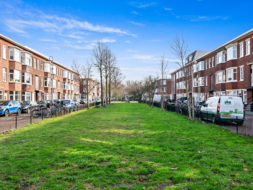 Koopmans van Boekerenstraat 64, Den Haag