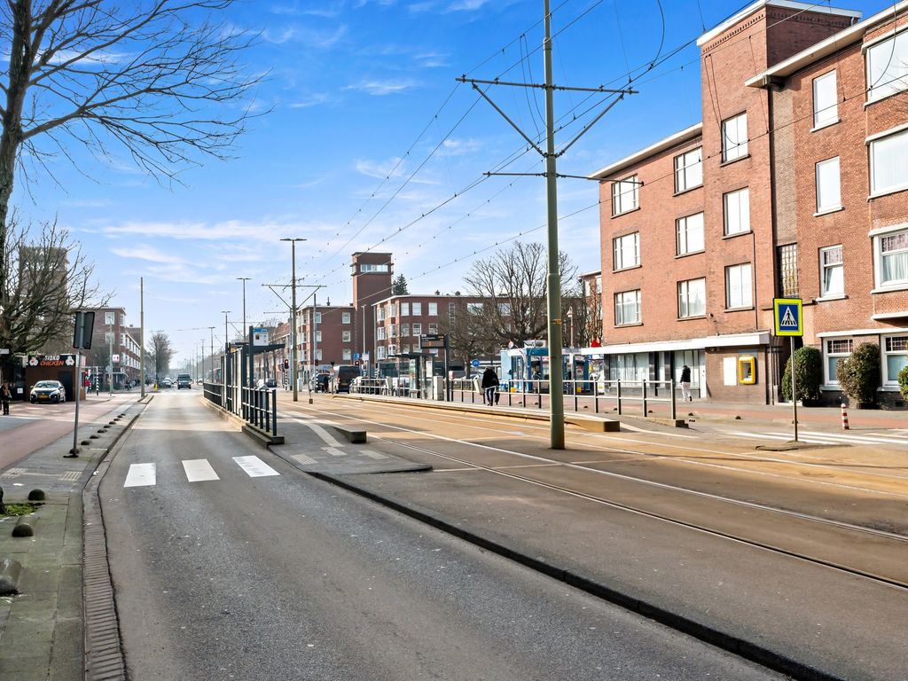 Koopmans van Boekerenstraat 64, Den Haag