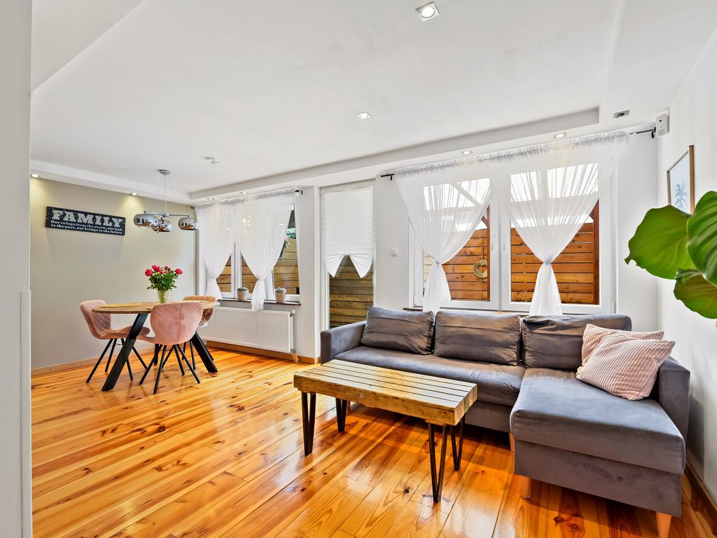 Koopmans van Boekerenstraat 25, Den Haag