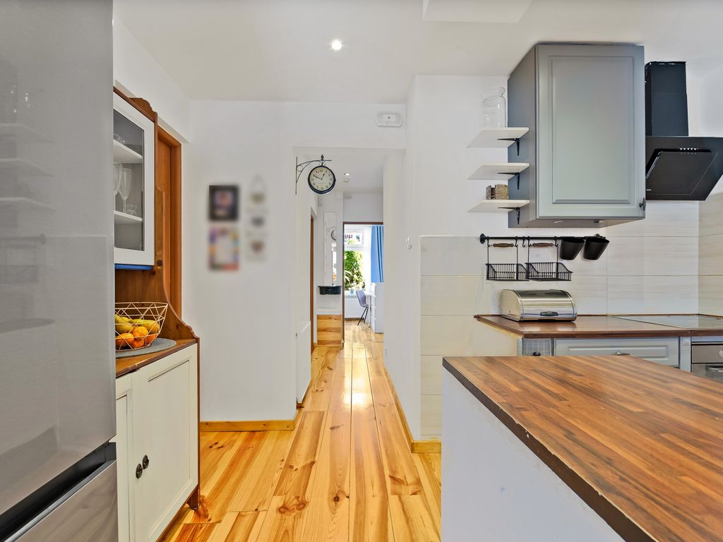 Koopmans van Boekerenstraat 25, Den Haag