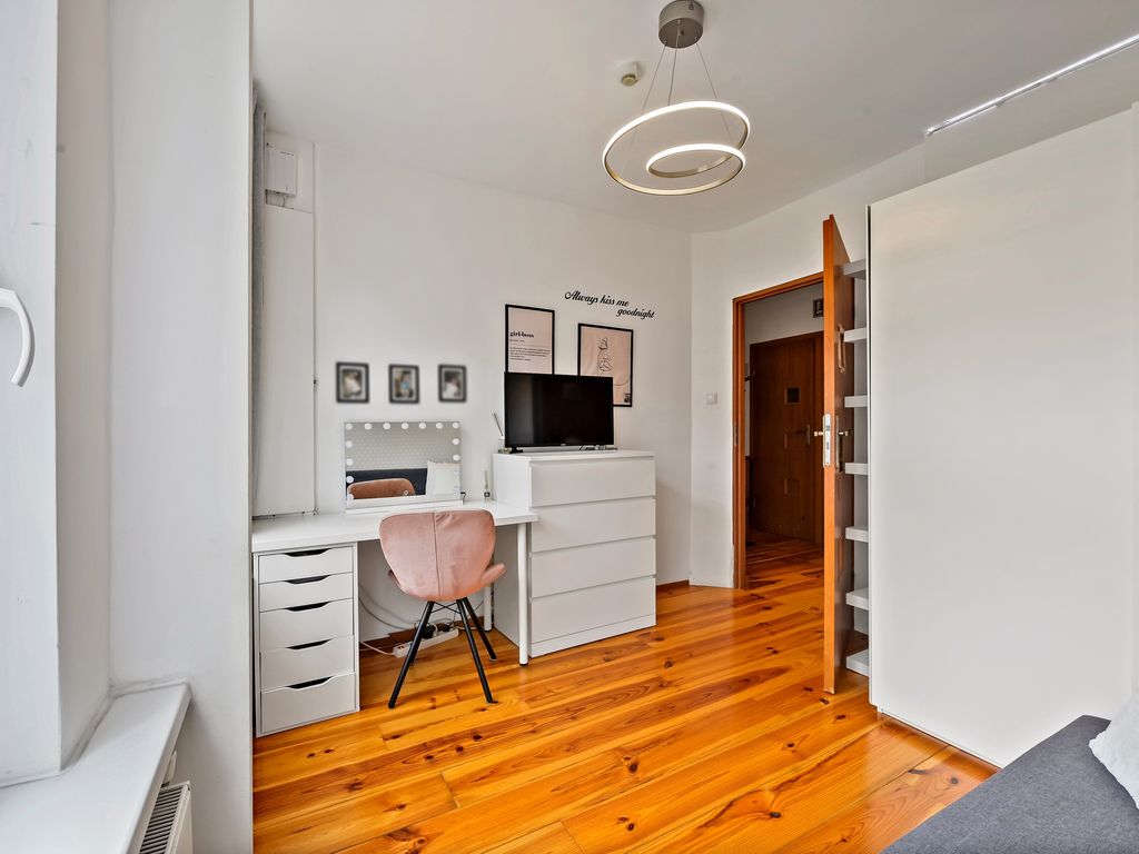 Koopmans van Boekerenstraat 25, Den Haag