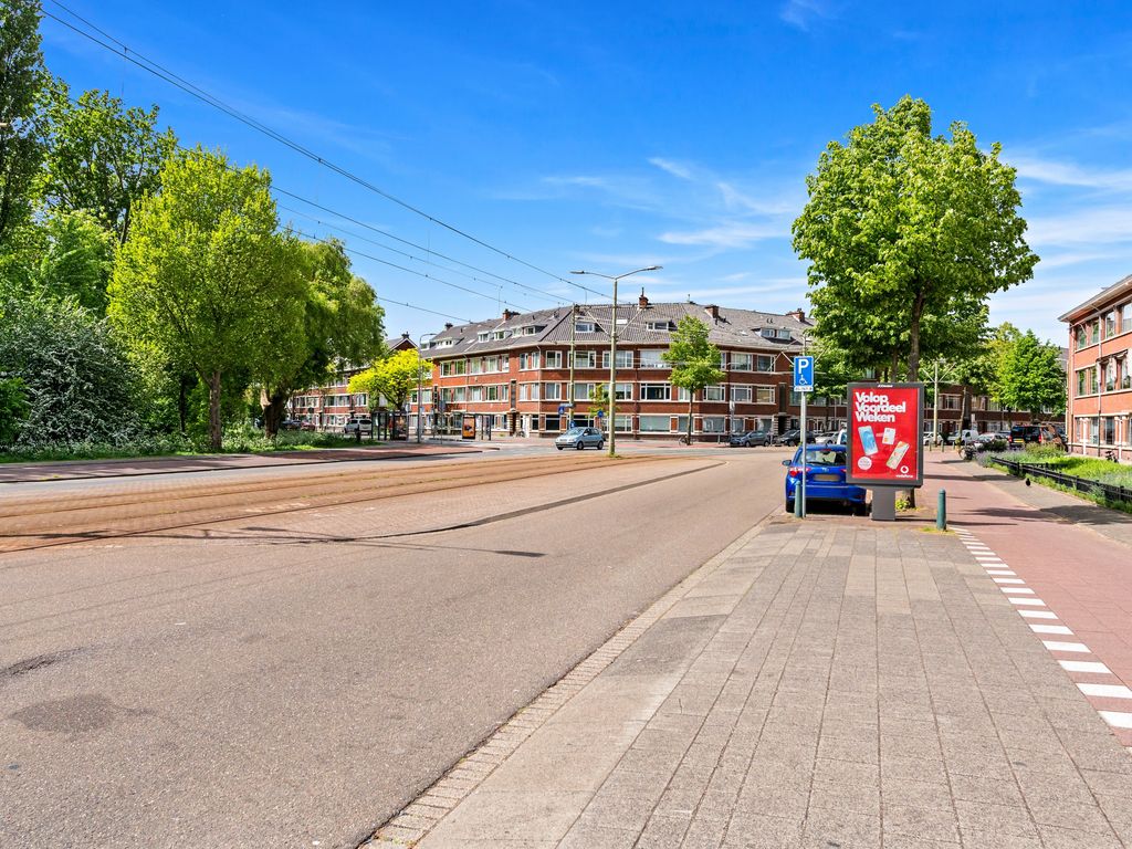 Koopmans van Boekerenstraat 25, Den Haag