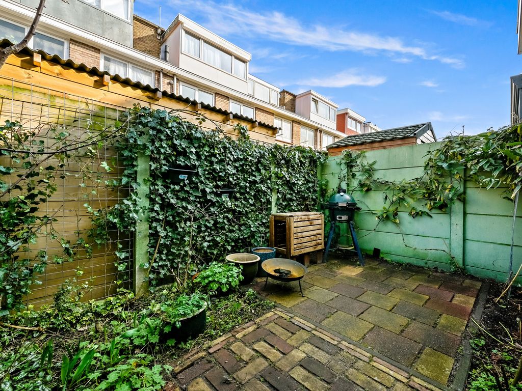 Van Oosterwijk Bruynstraat 14, Den Haag