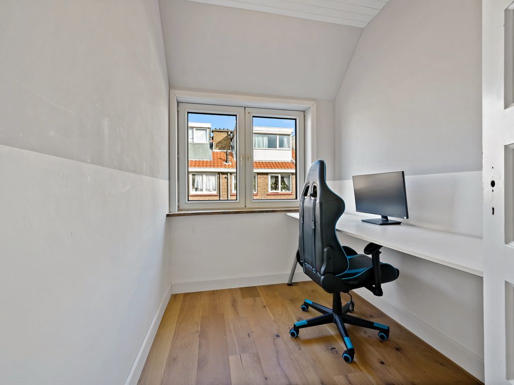 Van Oosterwijk Bruynstraat 14, Den Haag