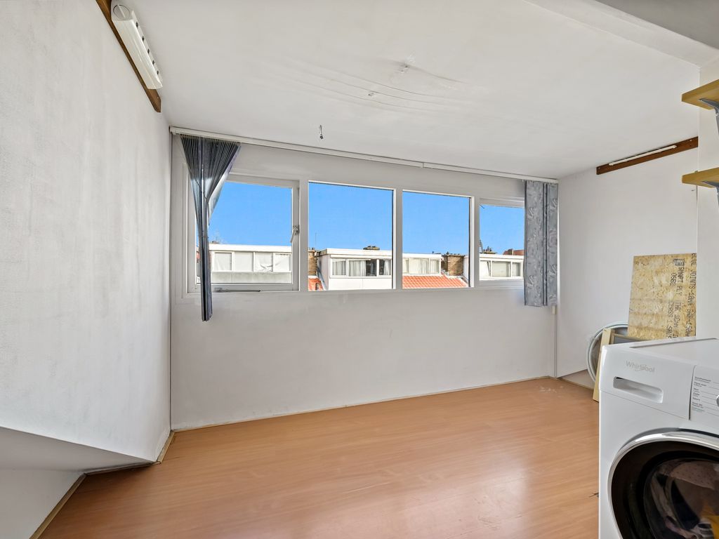 Van Oosterwijk Bruynstraat 14, Den Haag