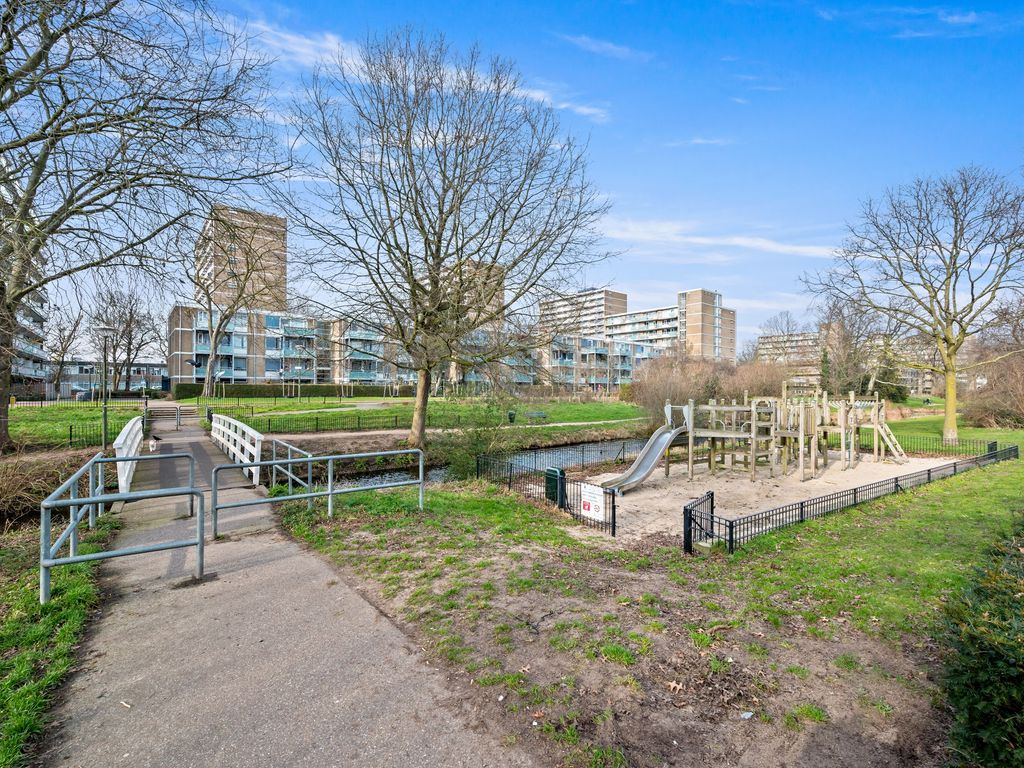 Van Oosterwijk Bruynstraat 14, Den Haag