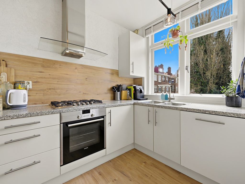 Brinckerinckstraat 90, Den Haag