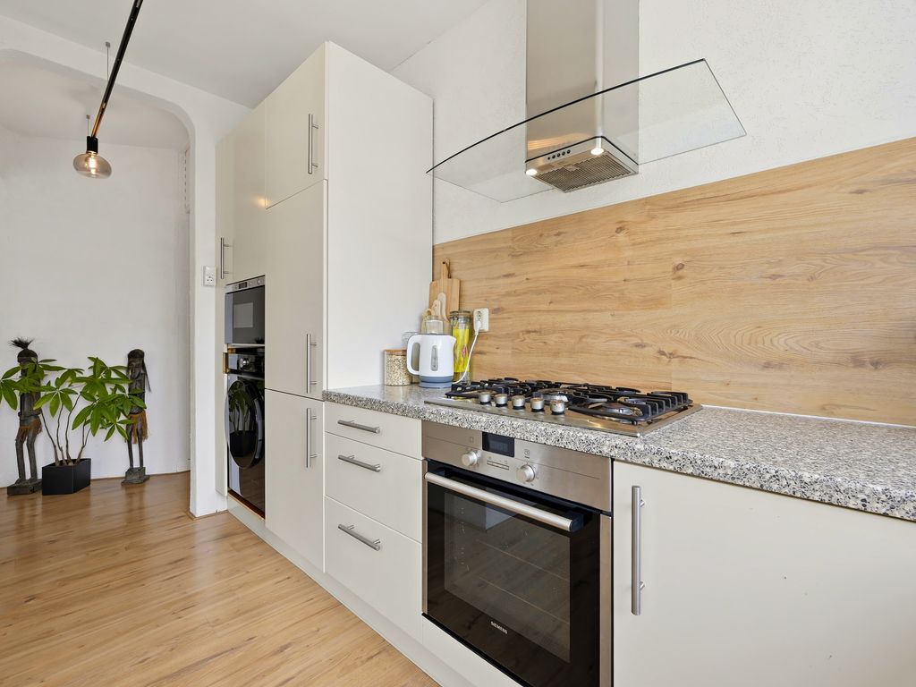 Brinckerinckstraat 90, Den Haag