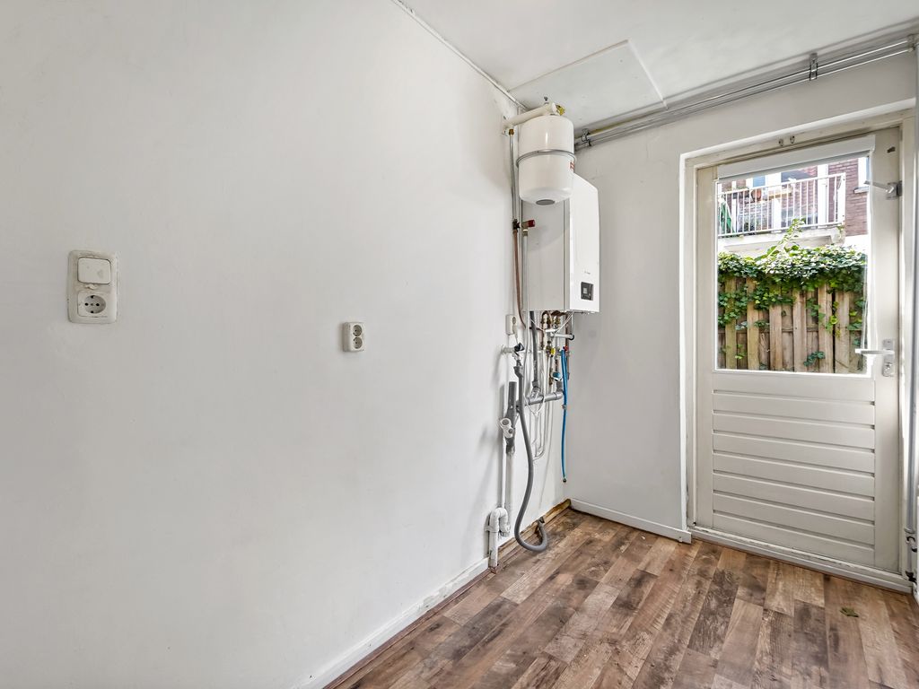 Koopmans van Boekerenstraat 49, Den Haag