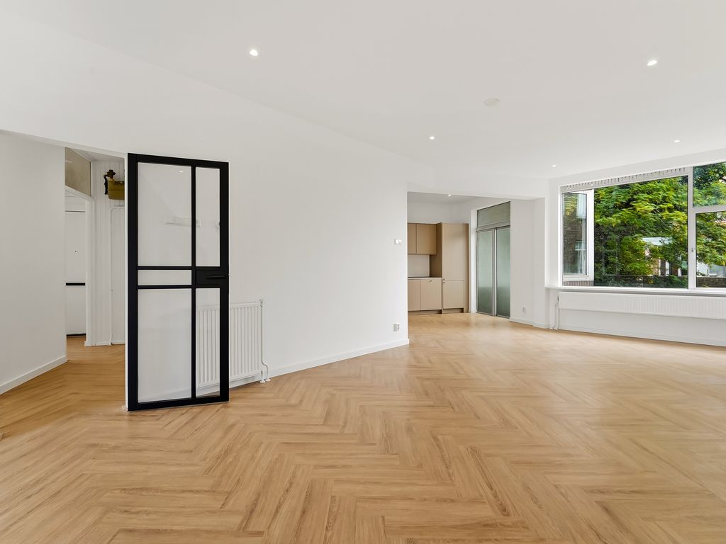 Laakkade 384, Den Haag