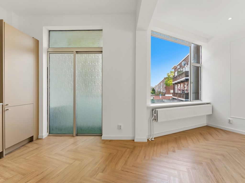 Laakkade 384, Den Haag