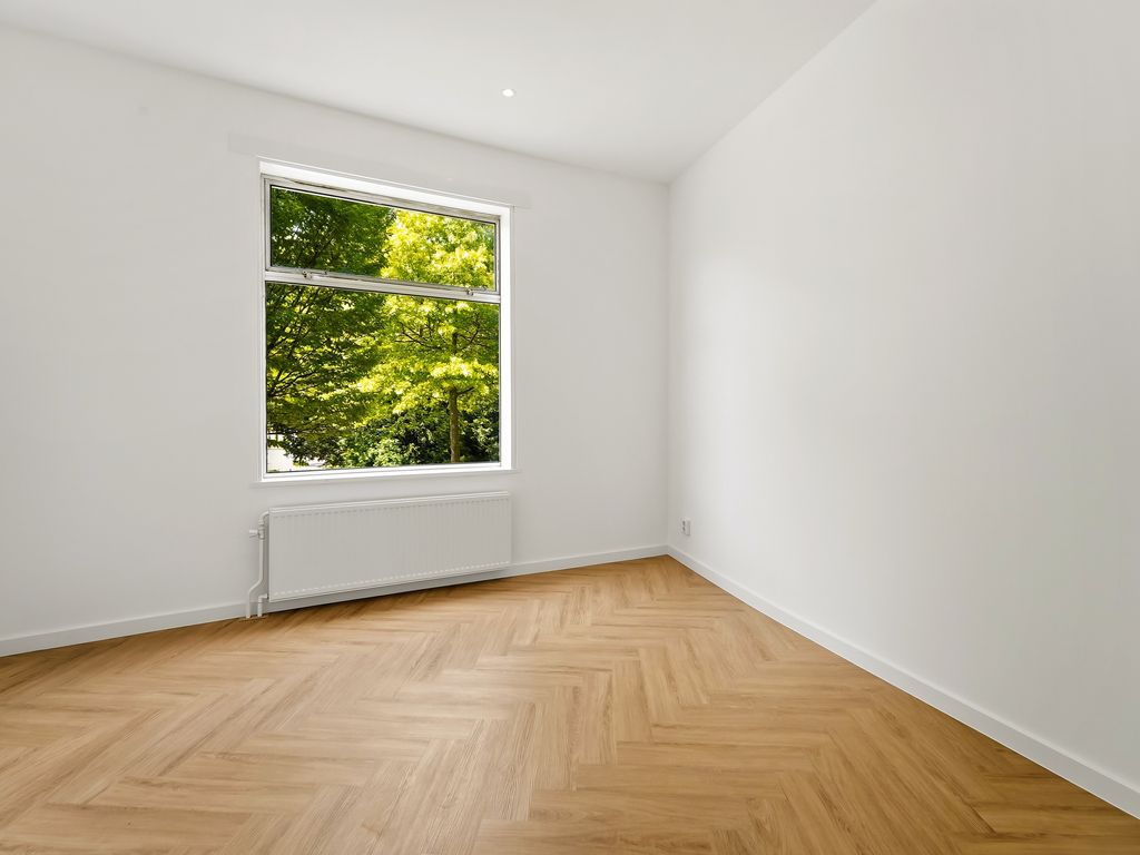Laakkade 384, Den Haag