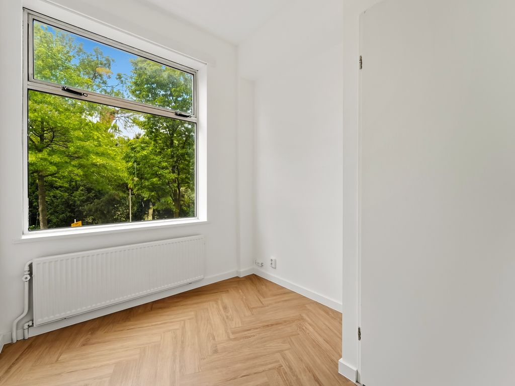 Laakkade 384, Den Haag