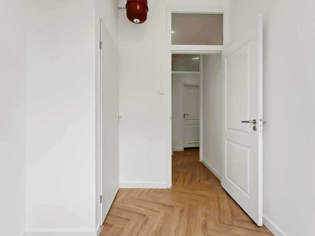 Laakkade 384, Den Haag