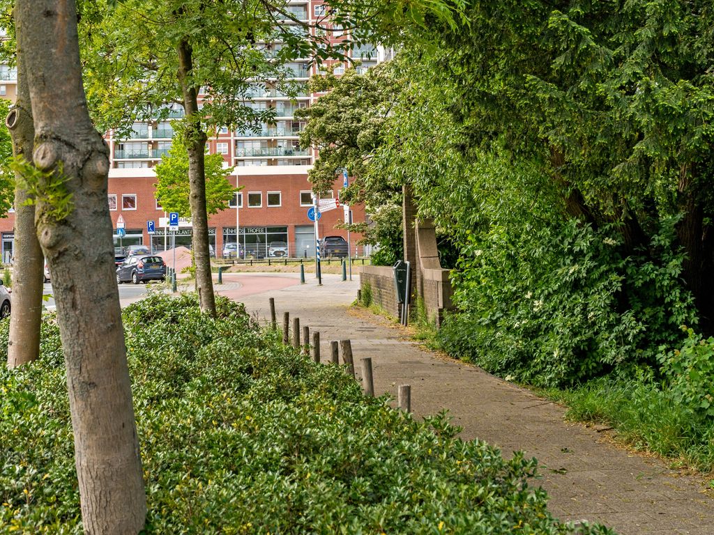 Laakkade 384, Den Haag