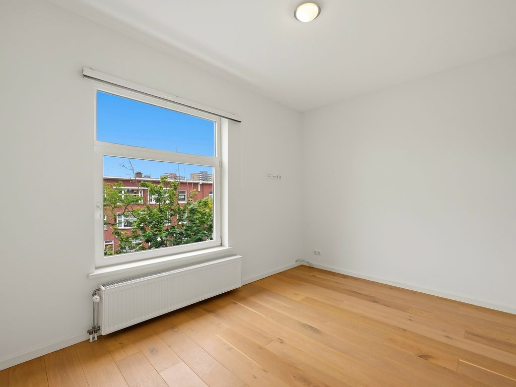 De Genestetlaan 32, Den Haag