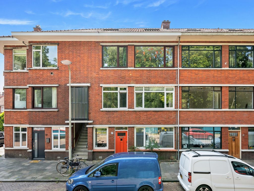 Sinjeur Semeynsweg 27, Den Haag