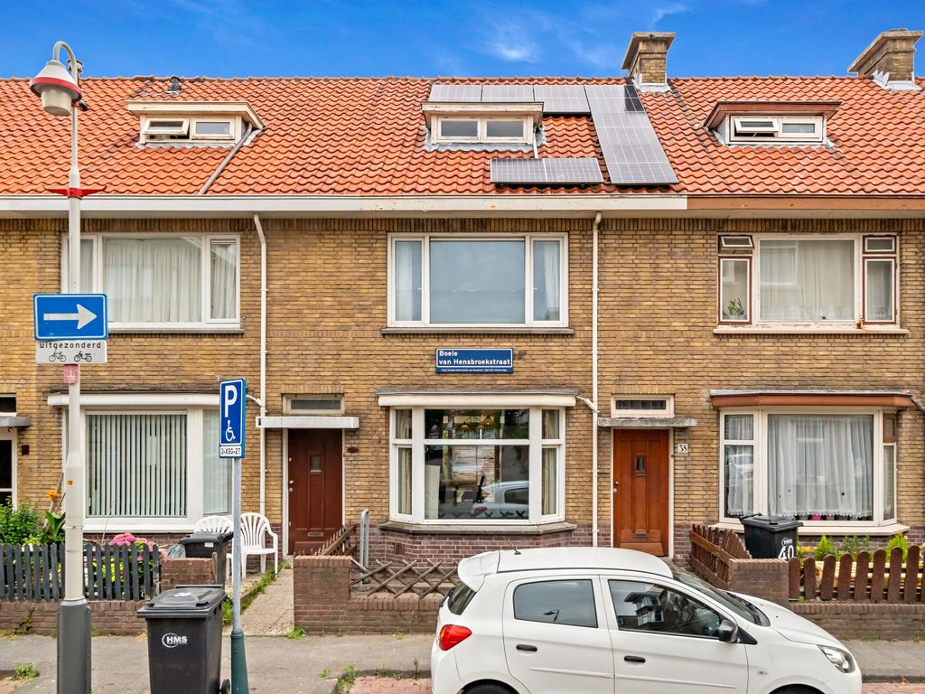 Boele van Hensbroekstraat 38, Den Haag