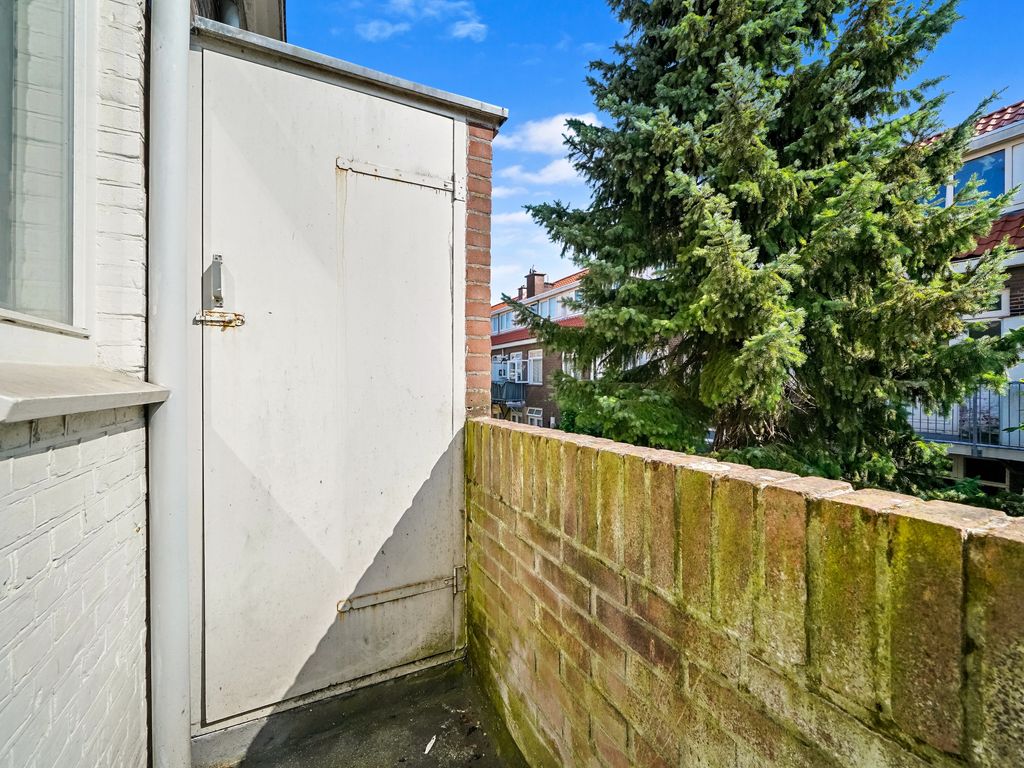 Tonystraat 32, Den Haag
