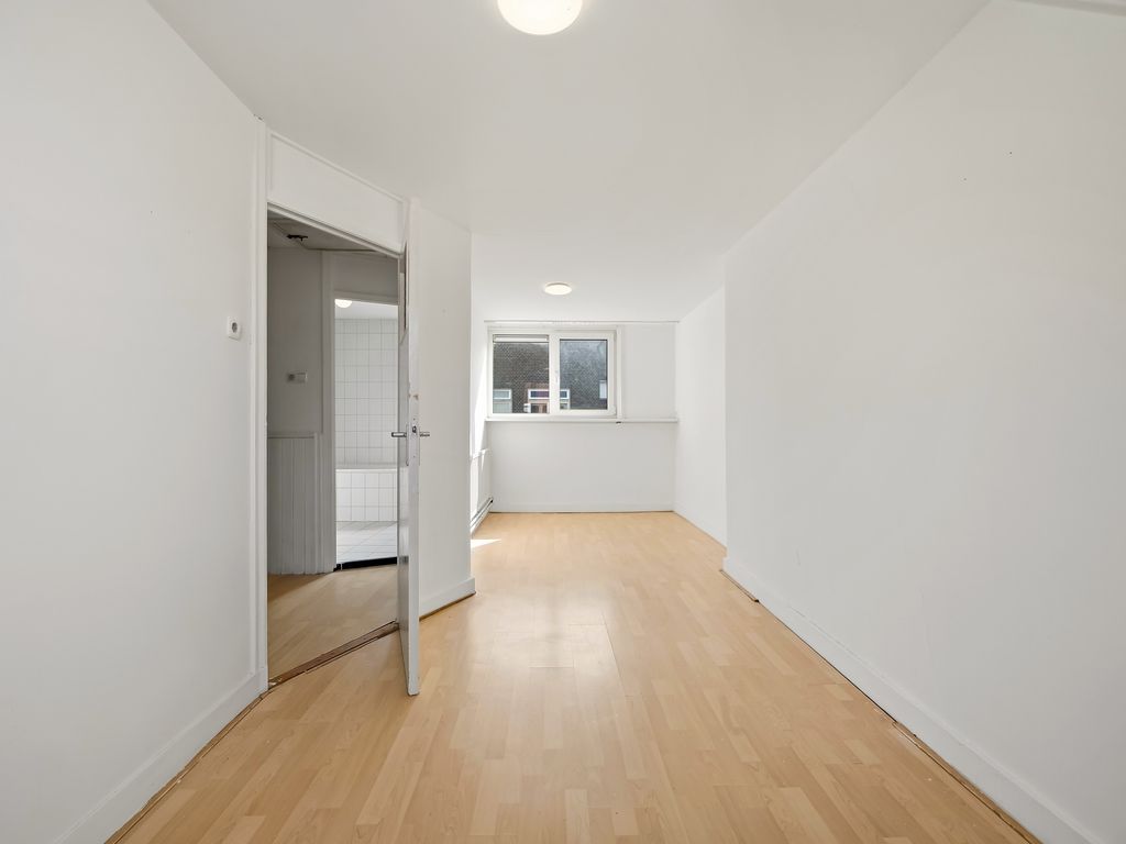 Tonystraat 32, Den Haag