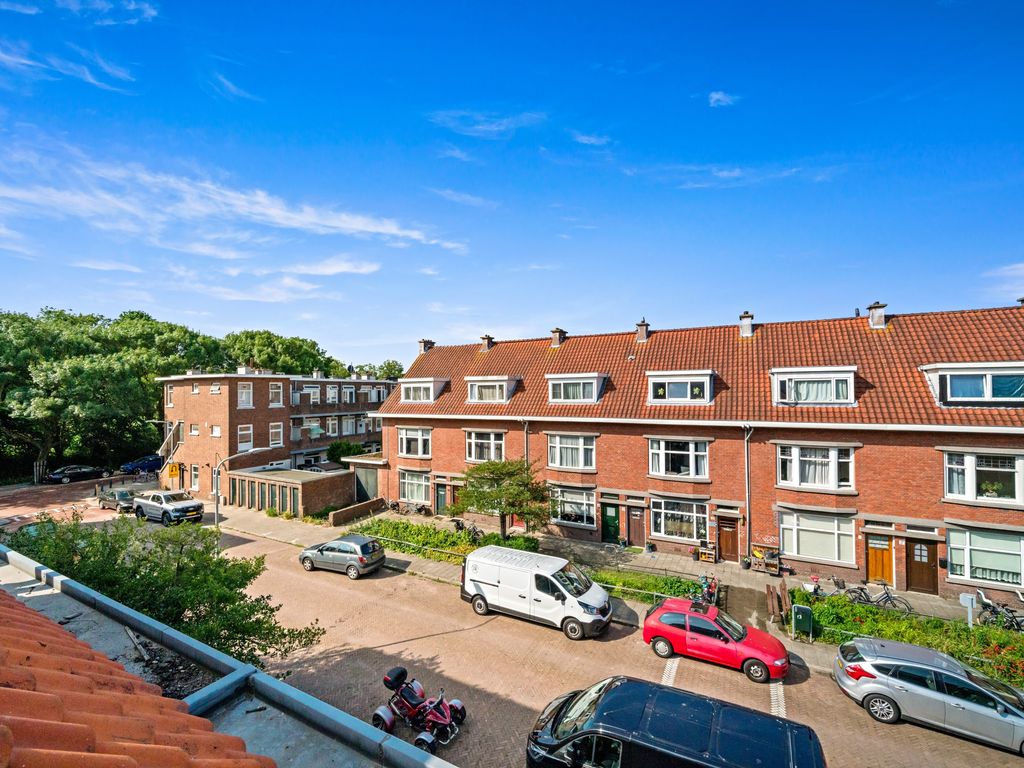 Tonystraat 32, Den Haag