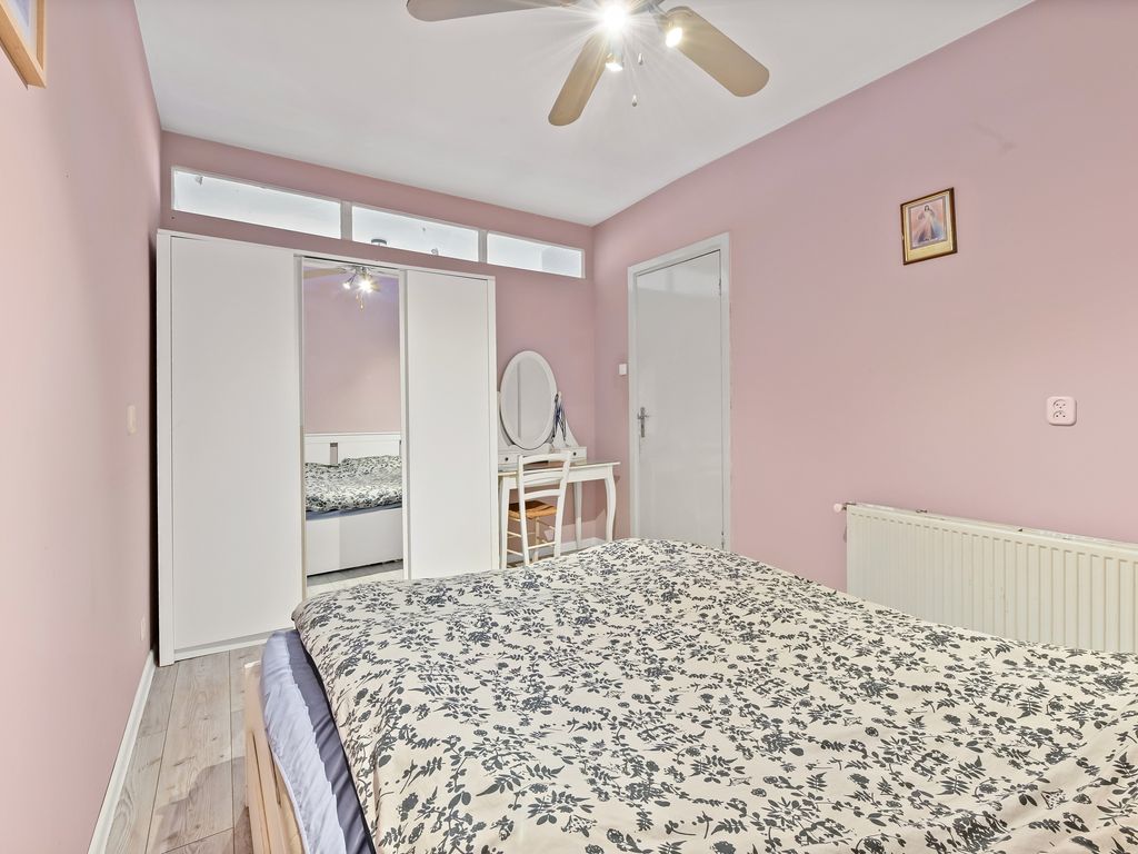 Elise Van Calcarstraat 24, Den Haag