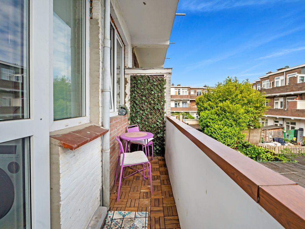 Elise Van Calcarstraat 24, Den Haag