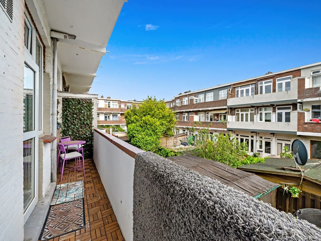 Elise Van Calcarstraat 24, Den Haag