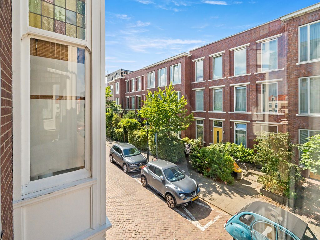 Dibbetsstraat 85, Den Haag