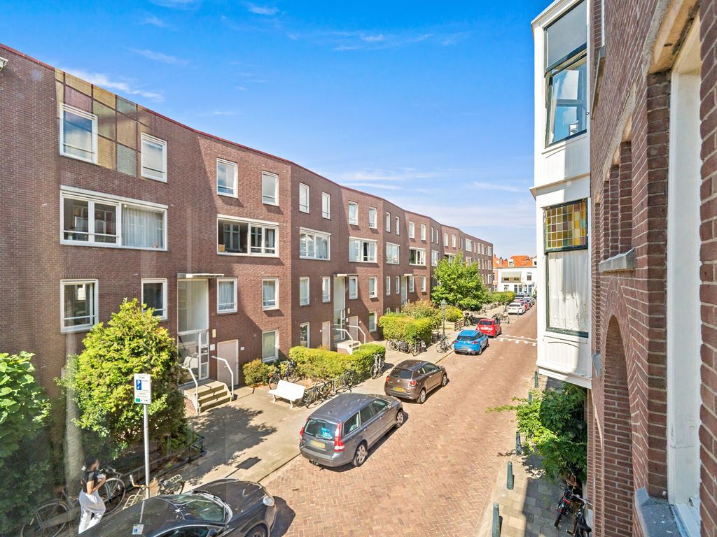 Dibbetsstraat 85, Den Haag