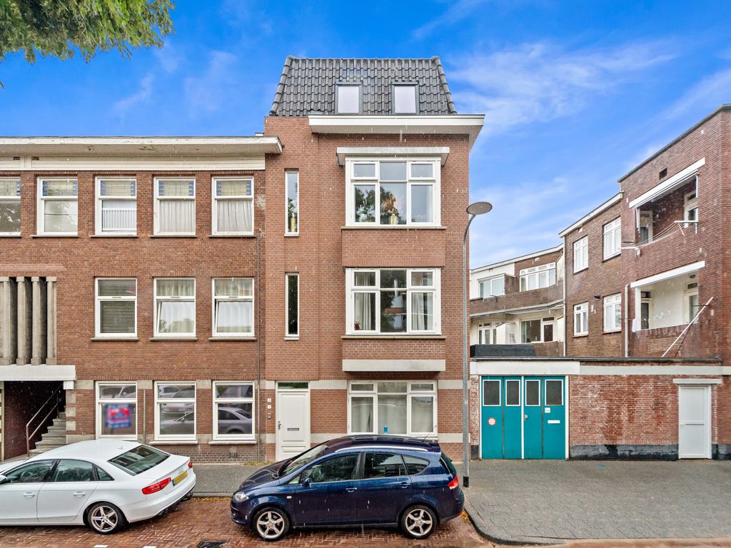 Linnaeusstraat 3, Den Haag